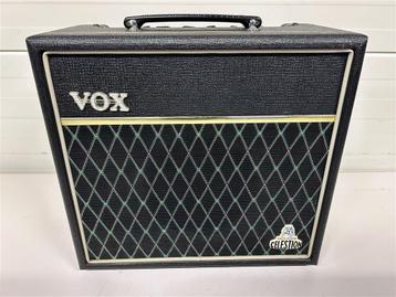 A6910. Vox Cambridge 15 V9159 gitaarversterker beschikbaar voor biedingen