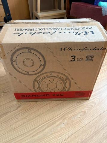 Wharfedale Diamond 220 - Nieuw in Doos! beschikbaar voor biedingen