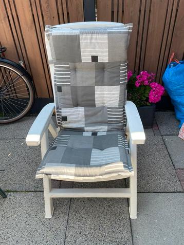 Diverse tuinstoelen  beschikbaar voor biedingen