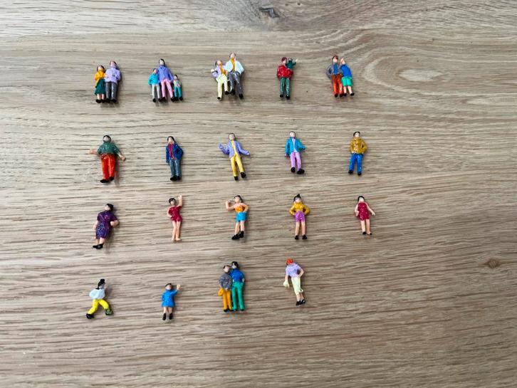 H0 Staande Figuren / Poppetjes Set 3 ( 1:87 ), Hobby en Vrije tijd, Modeltreinen | H0, Nieuw, Overige typen, Overige merken, Ophalen of Verzenden