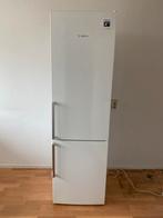 Bosch Koelvriescombinatie - Krasjes op deuren, Witgoed en Apparatuur, Ophalen, Gebruikt, 200 liter of meer, 60 cm of meer