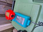 Zo goed als nieuwe Makita lader en accu 12v, Doe-het-zelf en Verbouw, Gereedschap | Machine-onderdelen en Toebehoren, Ophalen