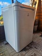 Vriezer met 3,5 lades - Indesit, Witgoed en Apparatuur, Ophalen, Gebruikt, Minder dan 85 cm, Met aparte vriezer