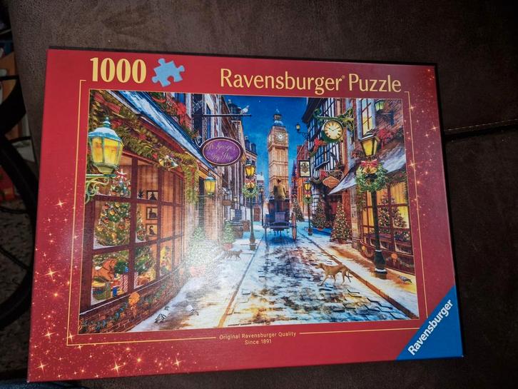 RAVENSBURGER PUZZEL 1000 STUKJES  KERSTTAFEREEL, Hobby en Vrije tijd, Denksport en Puzzels, Zo goed als nieuw, 500 t/m 1500 stukjes