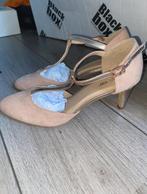 Gloednieuwe hakken maat 39, Kleding | Dames, Schoenen, About you, Ophalen of Verzenden, Nieuw