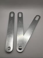 Te koop Uitzetijzer set achterklep Dodge w200 d200, Ophalen of Verzenden