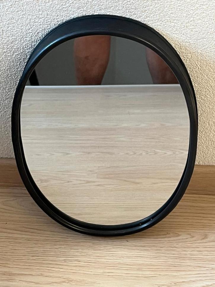 Spiegel metaal ovaal, Huis en Inrichting, Woonaccessoires | Spiegels, Zo goed als nieuw, Minder dan 50 cm, Minder dan 100 cm, Ovaal