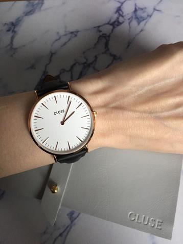 CLUSE DAMES HORLOGE ROSE GOUD beschikbaar voor biedingen