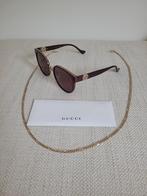Gucci GG1027SK Zonnebril Bruin/Paars met Gouden Ketting, Overige merken, Zonnebril, Paars, Ophalen of Verzenden