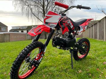 Dirtbike 125cc beschikbaar voor biedingen
