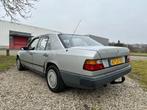 Mercedes-Benz 200-500 (W124) 230 E AUTOMAAT *apk:01-2026*, Auto's, Oldtimers, Automaat, Achterwielaandrijving, Mercedes-Benz, Sedan