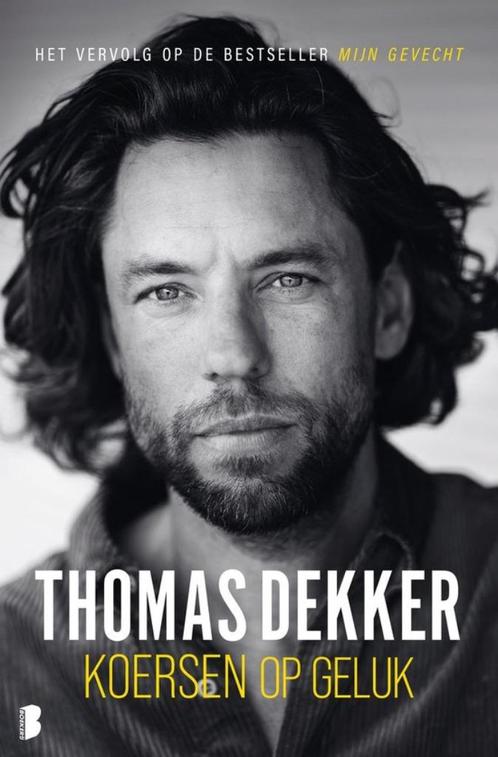 Koersen Op Geluk - Thomas Dekker BOEK 9789022594582, Boeken, Romans, Zo goed als nieuw, Nederland, Ophalen of Verzenden