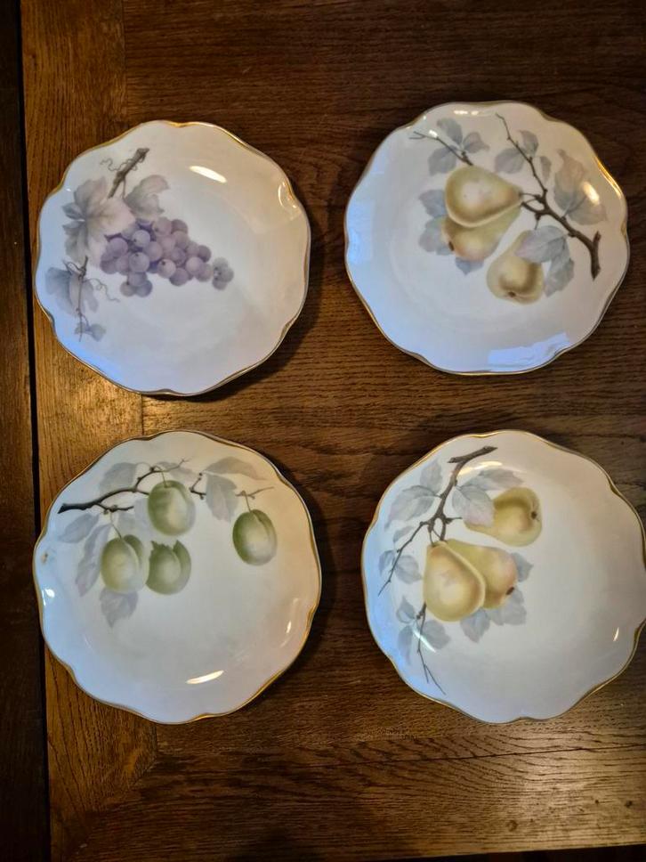 4x Rosenthal Kronach Bavaria Auguste Viktoria Borden - 1920, Antiek en Kunst, Antiek | Servies compleet, Ophalen of Verzenden