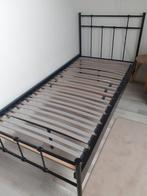 Zwart metalen bed 90x200 incl. lattenbodem in goede staat., Ophalen, Gebruikt, 90 cm, Eenpersoons