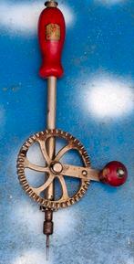Handboortje. Ca 1950/1970. 22 cm., Ophalen