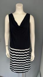 Leuke zwart/ wit zomer jurk L, Kleding | Dames, Jurken, Zwart, Ophalen of Verzenden, Zo goed als nieuw, Onder de knie