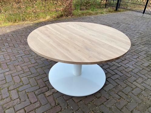 Eiken eettafel te koop 140x74cm onbehandeld zware voet!, Huis en Inrichting, Tafels | Eettafels, Zo goed als nieuw, 100 tot 150 cm