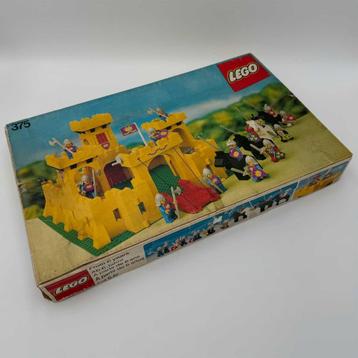 Lego set 375 In doos beschikbaar voor biedingen