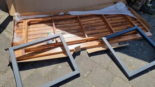 Tuintafel Lugo 240cm - Hout/Metaal - Showmodel t.w.v. €599, Tuin en Terras, Tuintafels, Gebruikt, Rechthoekig, Hout, Ophalen