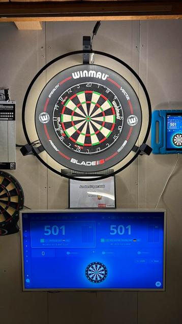 Combi deal.!! Winmau plasma led ring + autodarts systeem beschikbaar voor biedingen