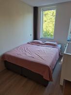 Karlsson tweepersoons boxspring 160x210 met matras, Ophalen, Zo goed als nieuw, Tweepersoons, 200 cm