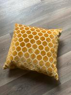 Sierkussens Dutchbone & Zuiver, Ophalen, Zo goed als nieuw, Geel, Vierkant