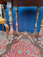 Brocante vintage landelijke houten tafel, tafeltje, spinkop, Ophalen