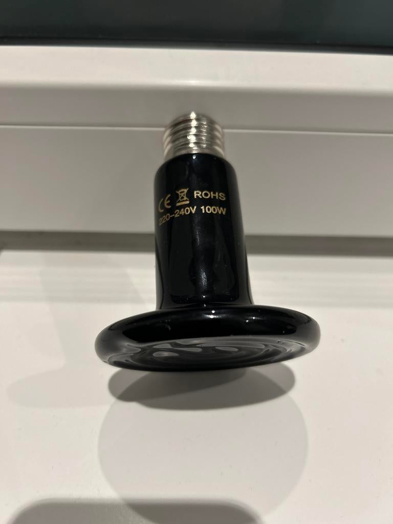 Keramische warmte lamp 100w, Dieren en Toebehoren, Reptielen en Amfibieën | Toebehoren, Ophalen of Verzenden, Nieuw