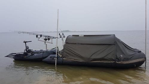 Rubber boot 4.2m  met tent en trailer! (Raptor i boat fox), Watersport en Boten, Rubberboten, Zo goed als nieuw, Overige merken