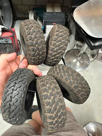 Axial Falken Wildpeak 1.9 crawler banden beschikbaar voor biedingen