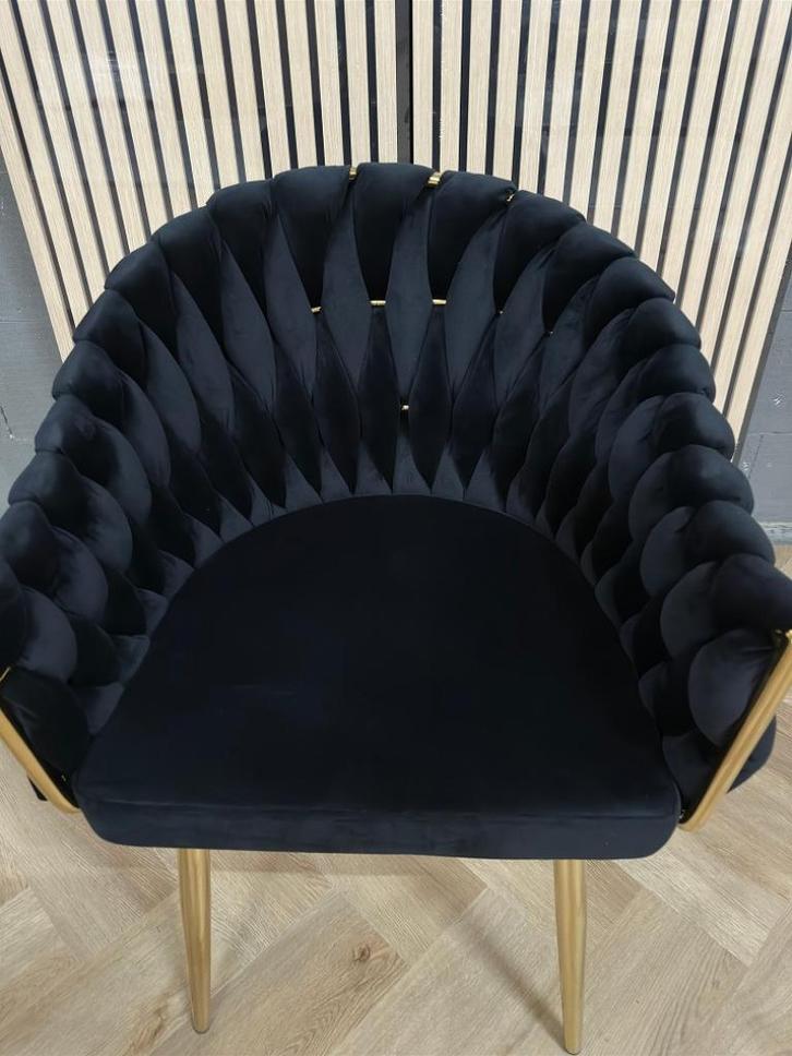 Wave Eetkamerstoel – Zwart – Velvet – Gouden Poten €100p/st., Huis en Inrichting, Stoelen, Nieuw, Vijf, Zes of meer stoelen, Stof