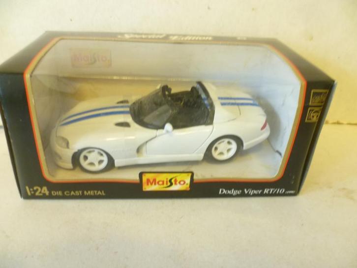 Maisto Dodge Viper RT 10 1996 in doos 1:24 modelauto., Hobby en Vrije tijd, Modelauto's | 1:24, Nieuw, Auto, Maisto, Ophalen of Verzenden