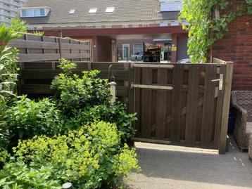 Schutting beschikbaar voor biedingen