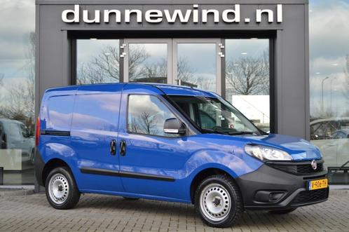 Fiat DOBLO 1.4 *BENZINE*22621KM*SCHUIFDEUR*BLUETOOTH, Auto's, Bestelauto's, Bedrijf, ABS, Airbags, Boordcomputer, Centrale vergrendeling