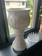 Vintage piedestal  plant pot wit west Germany., Ophalen