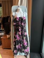 Vintage Zwarte Jurk met Roze Bloemen M/L, Ophalen of Verzenden, Gedragen, Maat 42/44 (L), Zwart