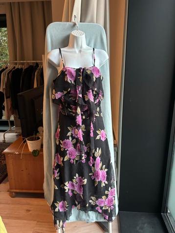 Vintage Zwarte Jurk met Roze Bloemen M/L beschikbaar voor biedingen