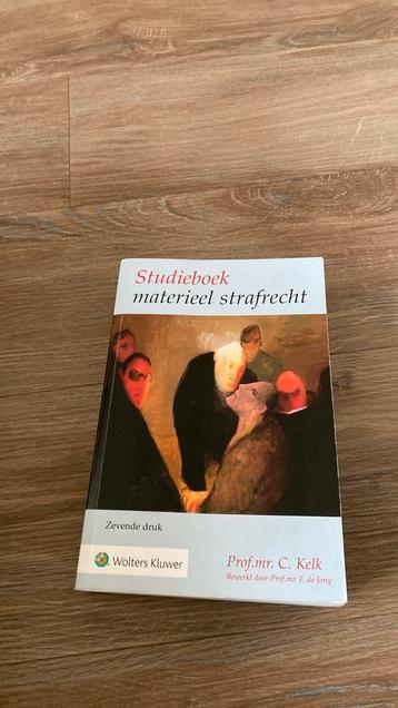 Studieboek materieel strafrecht beschikbaar voor biedingen