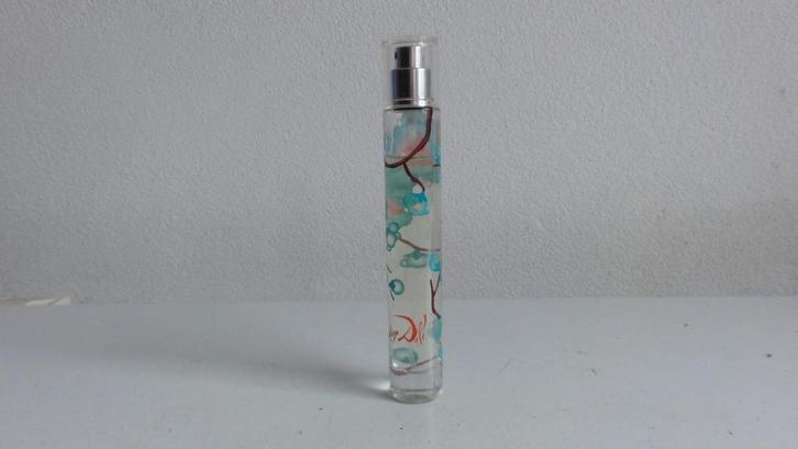 Salvador Dali Little Kiss Cherry, 30 ml edt zeldzaam, Sieraden, Tassen en Uiterlijk, Uiterlijk | Parfum, Gebruikt, Ophalen of Verzenden