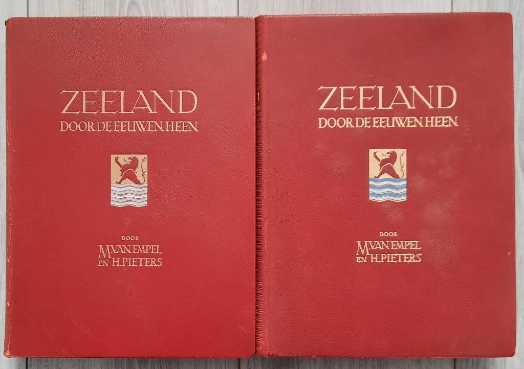 Zeeland door de eeuwen heen 2 delen genummerde editie no. 7, Ophalen of Verzenden, Gelezen
