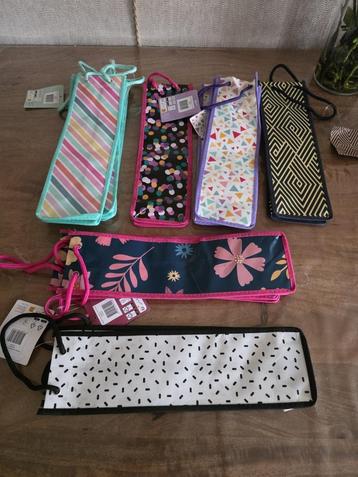 Te koop: set van 10 nieuwe flessentasjes voor wijn enz. beschikbaar voor biedingen