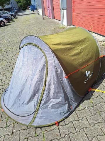 Quechua tent, 2 persoons beschikbaar voor biedingen