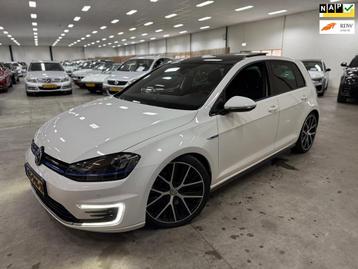 Volkswagen Golf 1.4 TSI GTE / SUPER NETJES / DEALER ONDERHOU beschikbaar voor biedingen