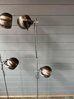 Twee vintage staande bollampen, Huis en Inrichting, Lampen | Vloerlampen, Ophalen, Zo goed als nieuw, 150 tot 200 cm