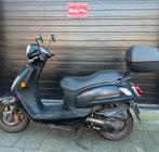 Sym fiddle 2 ( blauw kenteken ) start niet, Ophalen, Zo goed als nieuw, Benzine, Fiddle