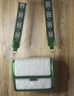 Nieuwe tas metallic green teddy, Sieraden, Tassen en Uiterlijk, Tassen | Damestassen, Ophalen of Verzenden, Nieuw, Groen