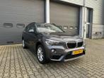 BMW X1 Xdrive18d 150pk Aut 2015 Grijs, Auto's, 4 cilinders, Diesel, Vierwielaandrijving, Particulier