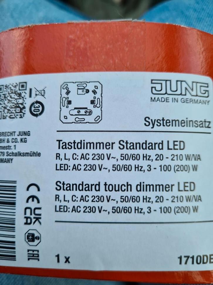 2 stuks JUNG Tastdimmer Standard LED - Nieuw, Doe-het-zelf en Verbouw, Elektra en Kabels, Nieuw, Schakelaar, Ophalen of Verzenden