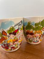 Twee mokjes Efteling (Blond servies), Blond Amsterdam, Ophalen of Verzenden, Zo goed als nieuw, Kop(pen) en/of Schotel(s)