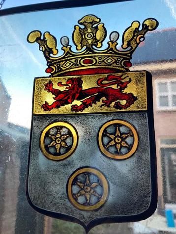 Oud Glas in Lood raam wapen van Aalburg beschikbaar voor biedingen